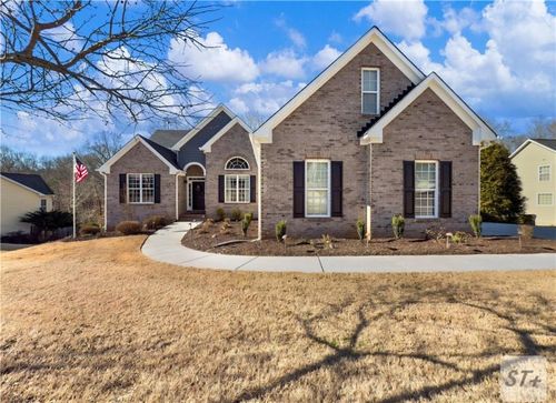 6368 Aarons Way, Flowery Branch, GA, 30542-7588 | Card Image