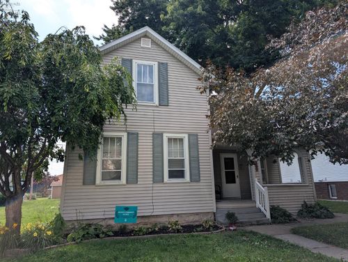 326 Spruce St, Fremont, OH, 43420-2250 | Card Image