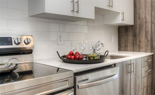 502-1438 Highland Road W, Kitchener, ON, N2N0C8 | Card Image