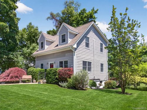 368 Route 304, Nanuet, NY, 10954-1613 | Card Image