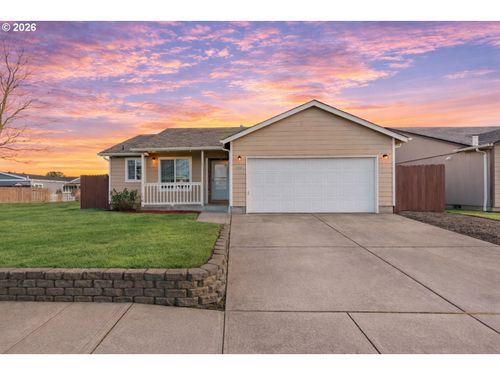 1012 Waikiki St, Salem, OR, 97317 | Card Image