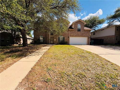 109 W Great Plains Trl, Harker Heights, TX, 76548-7461 | Card Image
