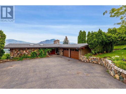 514 Strathcona Terr, Kamloops, BC, V2C1B9 | Card Image
