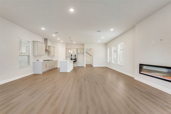 7121 Daytona Mews, House other with 3 bedrooms, 3 bathrooms and null parking in Rowlett TX | Image 5