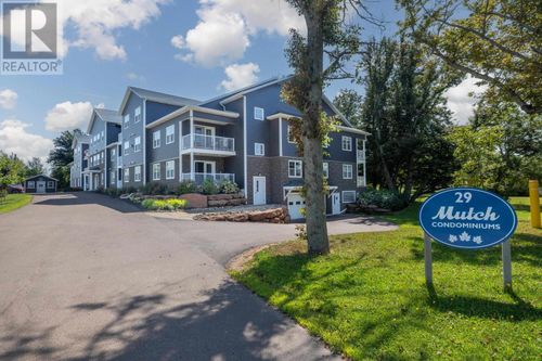 204-29 Stratford Rd, Stratford, PE, C1B1T4 | Card Image