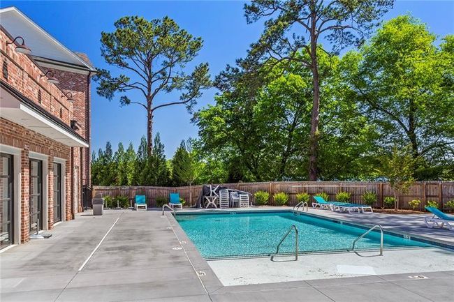 201 Devore Rd, Condo with 1 bedrooms, 2 bathrooms and null parking in Alpharetta GA | Image 21