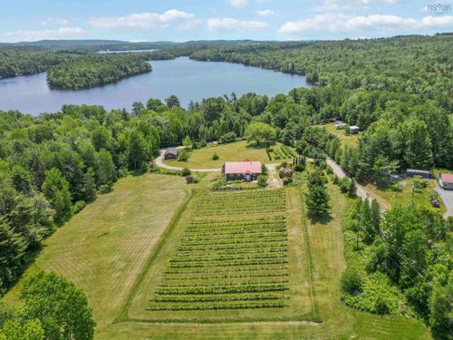 18 Fieldview Dr, Barss Corner, NS, B0R1A0 | Card Image