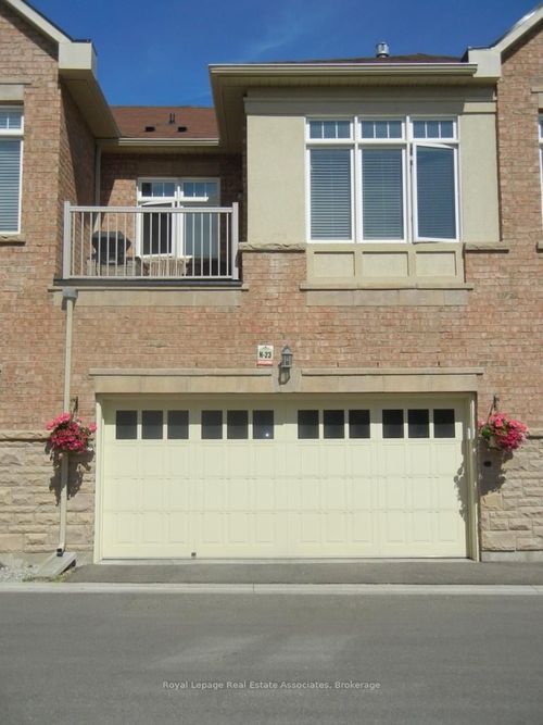 2022 Lakeshore Rd W, Mississauga, ON, L5J1J8 | Card Image