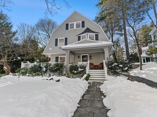 40 Chestnut St, Wellesley, MA, 02481-3012 | Card Image