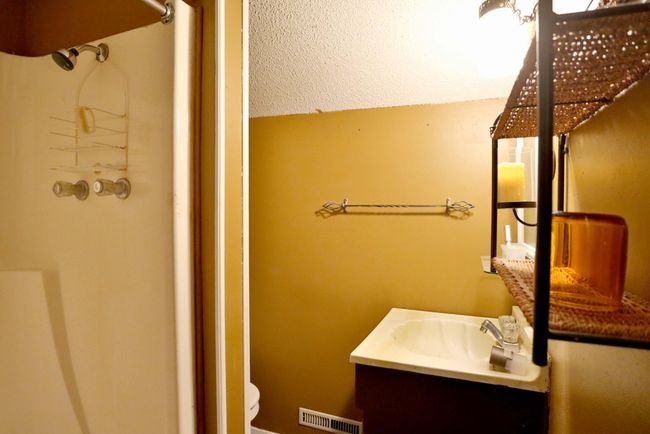 Berkeley-6504 | Image 15