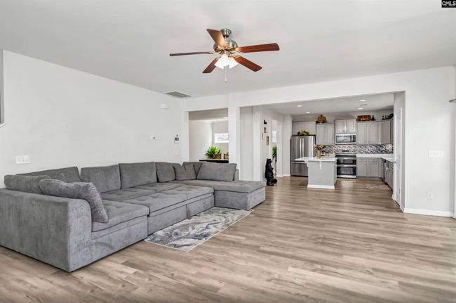 143 Doolittle Dr, House other with 5 bedrooms, 3 bathrooms and null parking in Chapin SC | Image 4