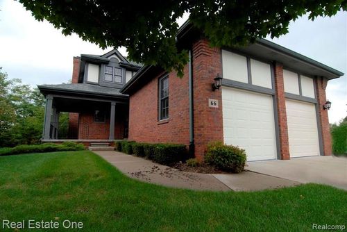 52-66 Sandhills Ln, Lake Orion, MI, 48362-2058 | Card Image