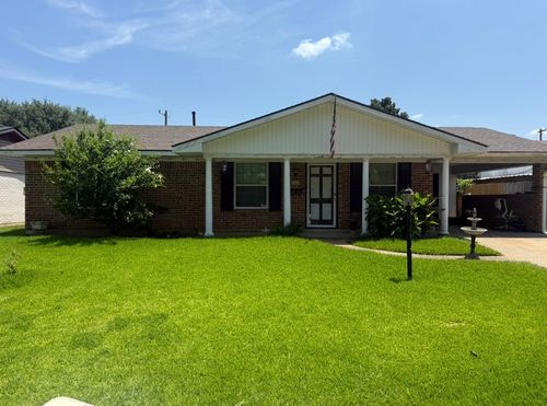 1510 Holiday Pl, Bossier City, LA, 71112-3647 | Card Image