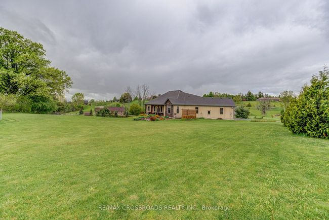 89 Gentlebreeze Dr, House other with 4 bedrooms, 4 bathrooms and 16 parking in Plainfield ON | Image 47