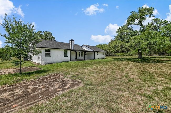 1070 Lonesome Trl, House other with 3 bedrooms, 2 bathrooms and null parking in Driftwood TX | Image 20