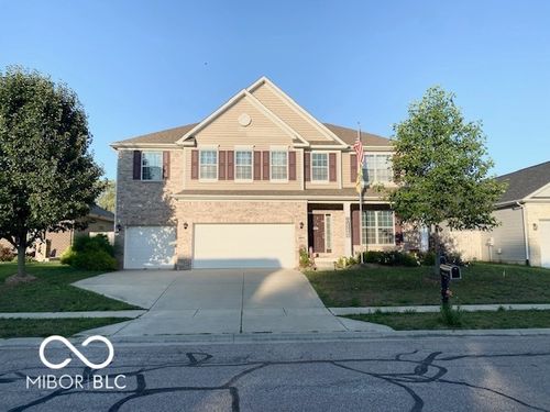 2971 Daylily Drive, Columbus, IN, 47201 | Card Image