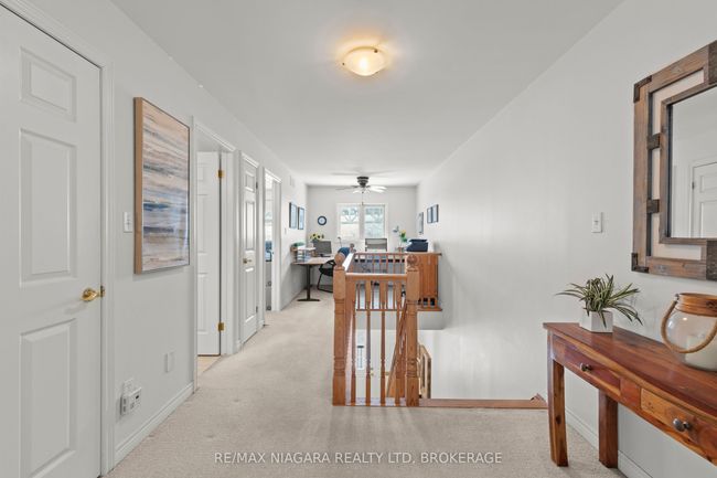 1069 Beach Blvd, House attached with 2 bedrooms, 4 bathrooms and 2 parking in Hamilton ON | Image 24