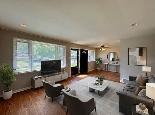 14401 Kolin Ave, Midlothian, IL, 60445-2655 | Card Image