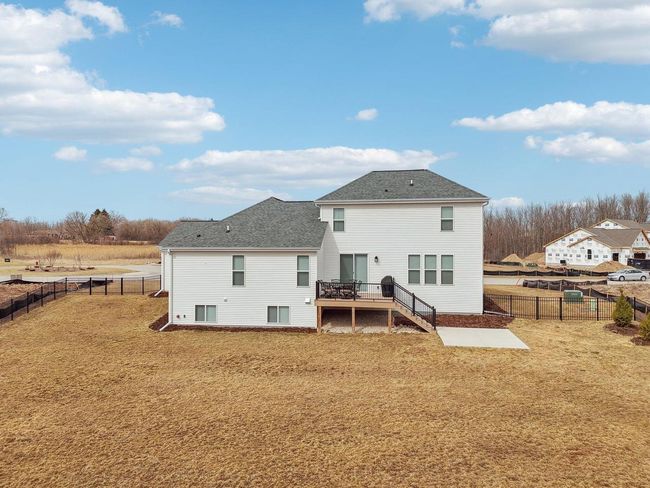 N75W17799 Woody Lane, House other with 4 bedrooms, 2 bathrooms and null parking in Menomonee Falls WI | Image 54