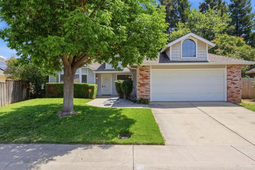 1306 Tradewind Dr, Yuba City, CA, 95991-7543 | Card Image