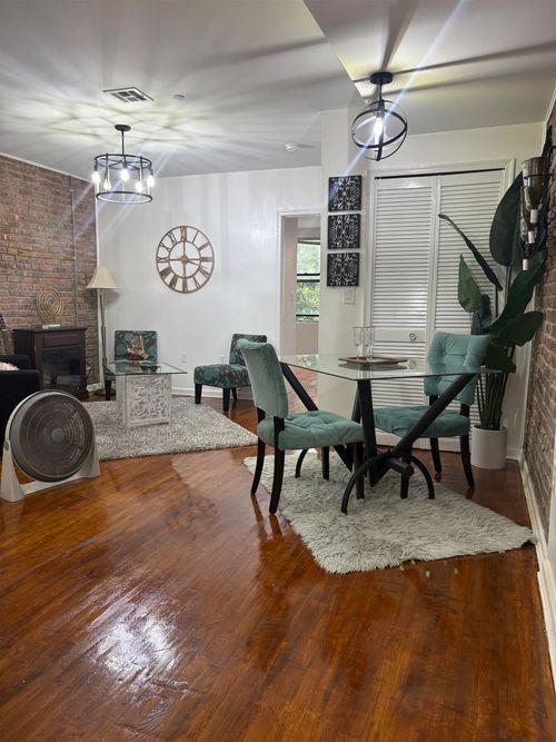 apt-5-77 Crescent Ave, Jersey City, NJ, 07304-2931 | Card Image