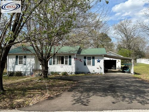 449 Oak St, Big Sandy, TN, 38221-3660 | Card Image