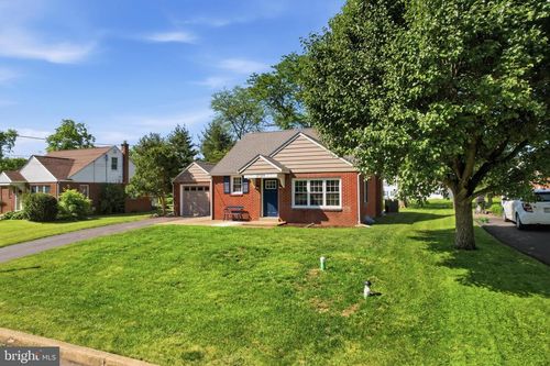 2724 Beech St, HATFIELD, PA, 19440-2303 | Card Image