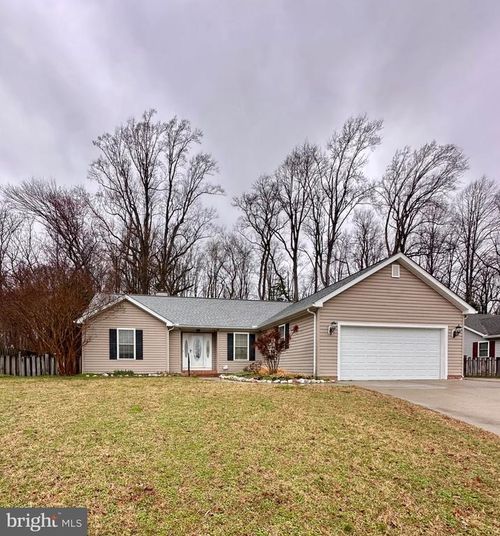 156 Chapel Branch Dr, Hebron, MD, 21830-1070 | Card Image