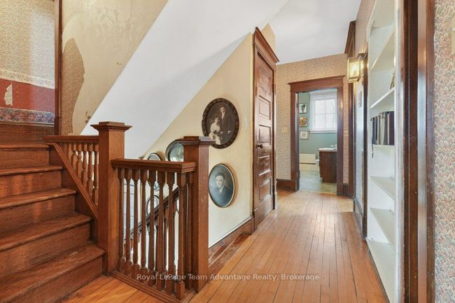 20 Belvedere Ave, House other with 6 bedrooms, 4 bathrooms and 3 parking in Parry Sound ON | Image 22