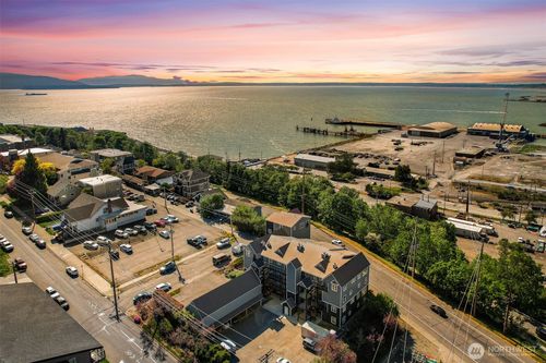 202-705 N State St, Bellingham, WA, 98225-5375 | Card Image