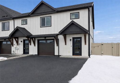 821 Lake Francis Dr, Kalispell, MT, 59901-8456 | Card Image