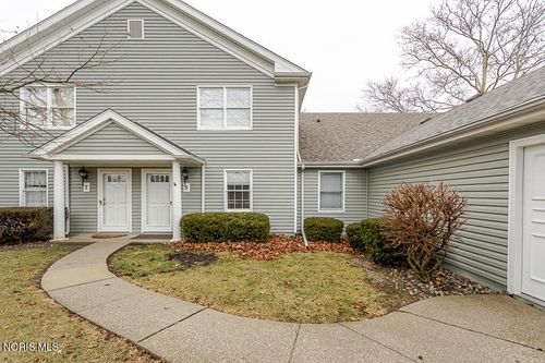 5 Olde Orchard Dr, Perrysburg, OH, 43551-3216 | Card Image