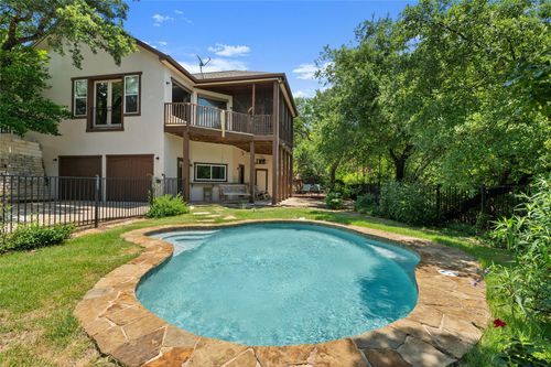 101 Firebird St, Lakeway, TX, 78734-3807 | Card Image