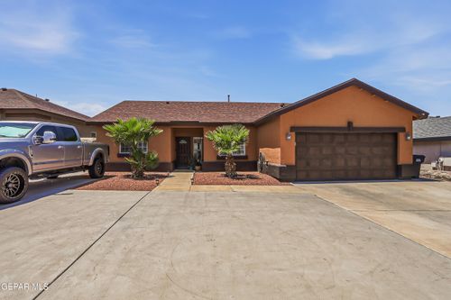 616 Myriam Dr, Anthony, TX, 79821-7257 | Card Image