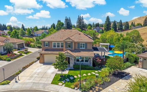 1043 Green Leaf Court, Vacaville, CA, 95688 | Card Image