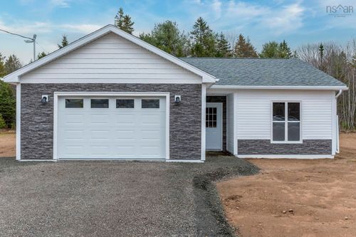 71 Vendora Rd, Nictaux, NS, B0S1P0 | Card Image