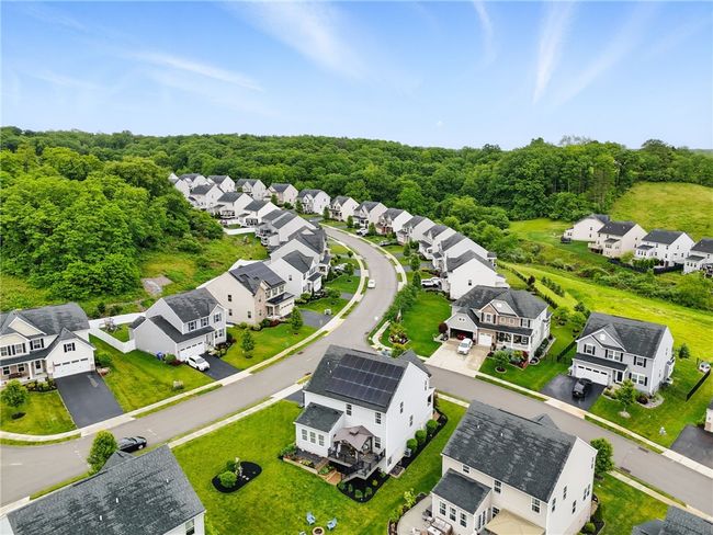 407 Isabella Ct, House other with 4 bedrooms, 3 bathrooms and 2 parking in Zelienople PA | Image 44