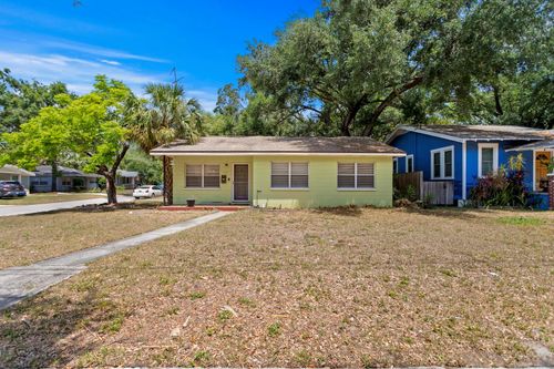 107 W Woodlawn Ave, TAMPA, FL, 33603-5634 | Card Image