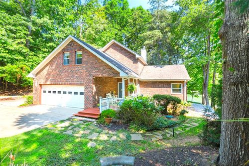 200 Mullins Ford Landing Rd, Westminster, SC, 29693-6136 | Card Image