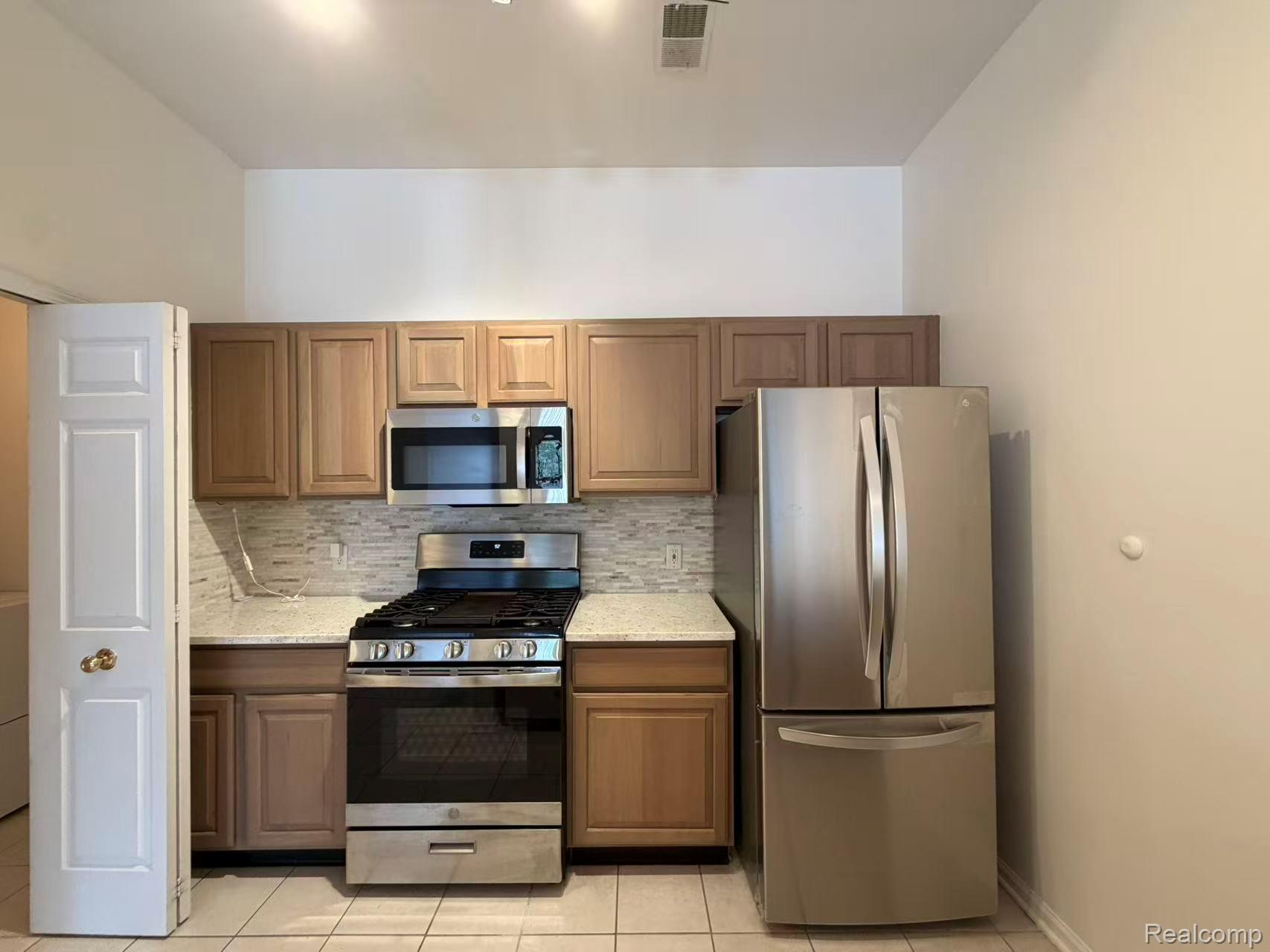 Residential Lease in Ann Arbor 3