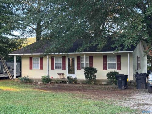 1805 Grand Ave Sw, Fort Payne, AL, 35967-4757 | Card Image