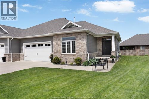 65 Robin Crt, Kingsville, ON, N9Y0E1 | Card Image