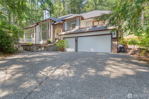 1341 Pilchuck Hts, Fox Island, WA, 98333-9660 | Card Image