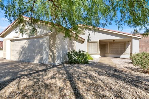 114 Whistler St, Henderson, NV, 89012-5492 | Card Image