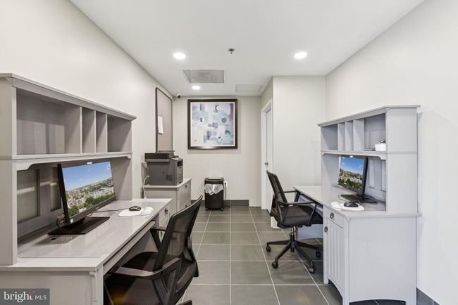 APT-1005 - 2001 15 Th St N, Condo with 2 bedrooms, 2 bathrooms and null parking in ARLINGTON VA | Image 55
