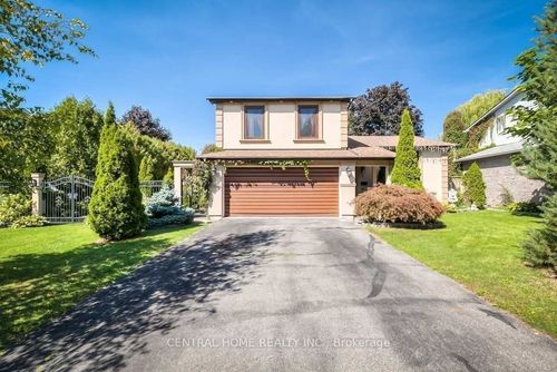 18 Mayvern Cres, Richmond Hill, ON, L4C5J4 | Card Image