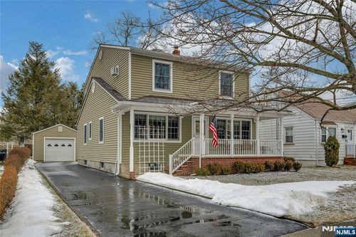 101 Schuyler Ave, Pompton Lakes, NJ, 07442-1125 | Card Image