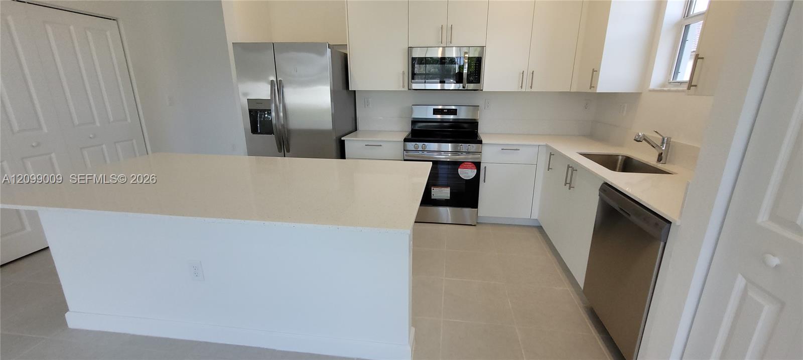 Residential Lease in Homestead 3
