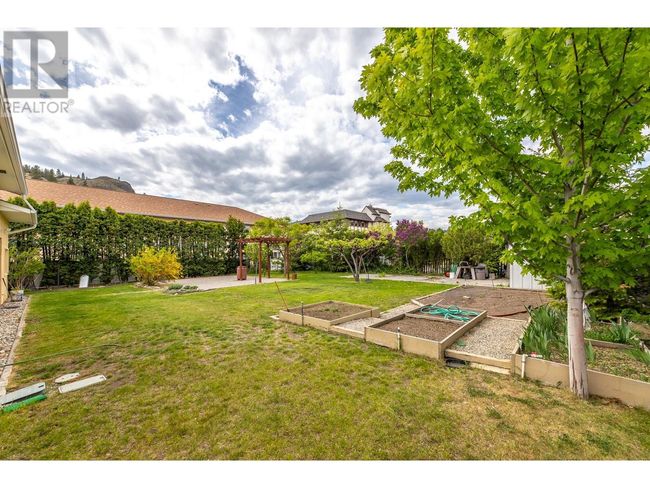 13018 Armstrong Ave, House other with 4 bedrooms, 3 bathrooms and 4 parking in Summerland BC | Image 40