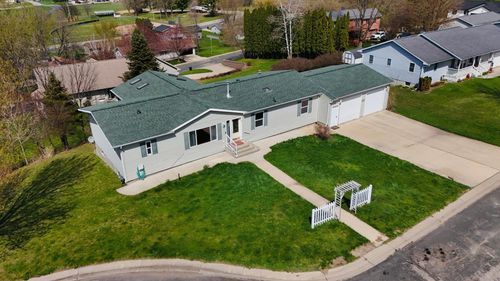 327 Parkside Dr Se, Preston, MN, 55965-1321 | Card Image